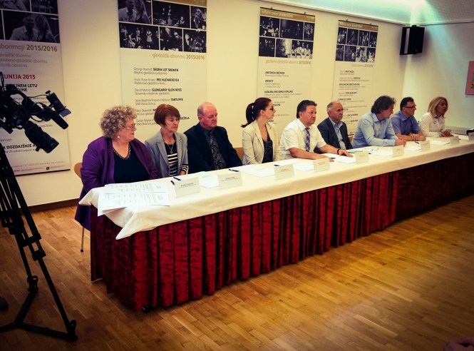 Podpis listine o medsebojnem sodelovanju na področju izobraževanja med MO Novo mesto in Banja Luko. Foto: Matija Korasa (2015)